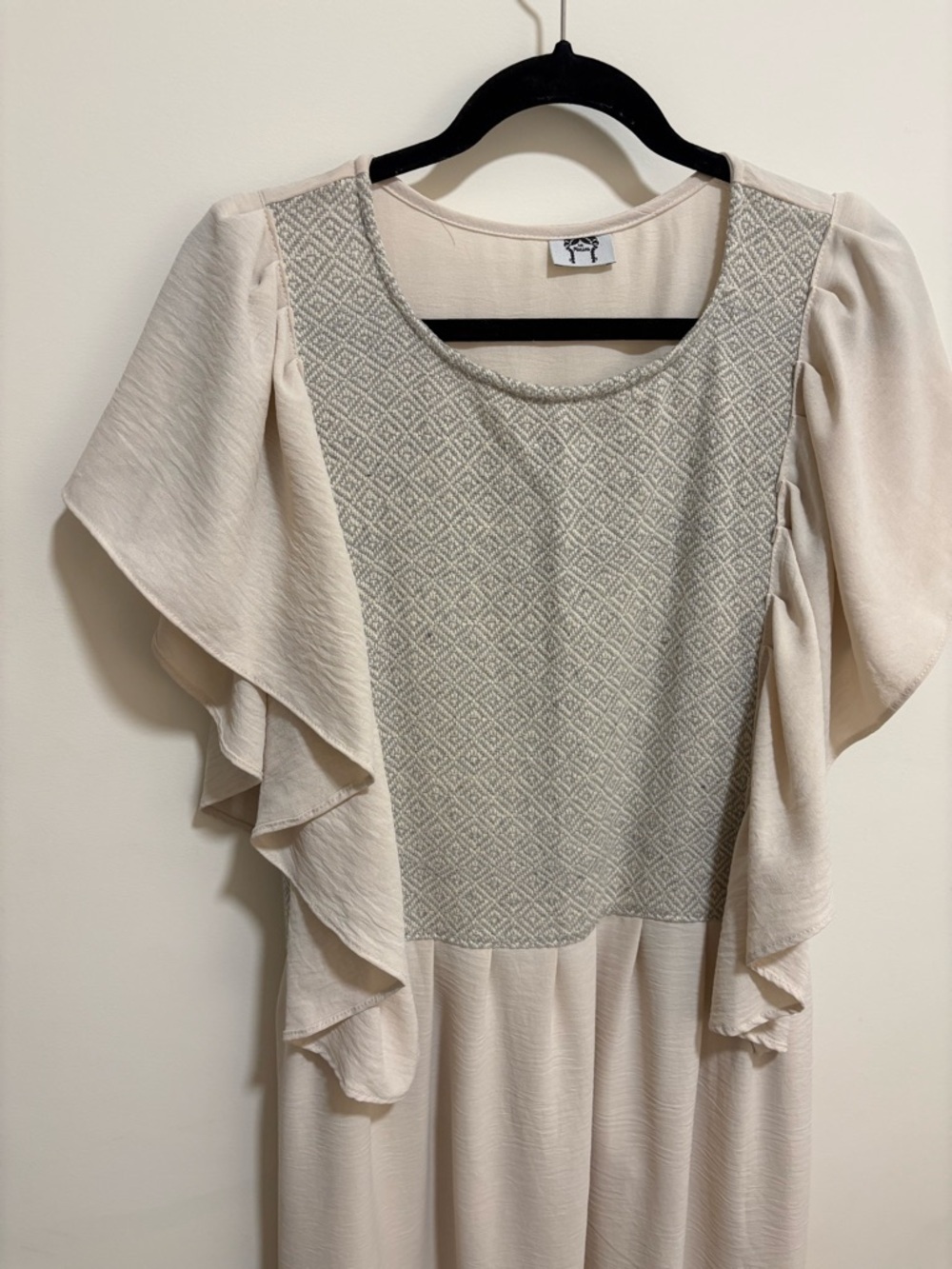 ROMANTIC MEXICO CITY VINTAGE FIND FLUTTER SLEEVE MIDI DRESS - Picture 6 of 9